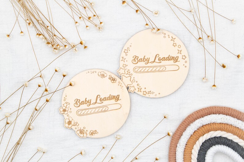 Holzschild „Baby Loading“